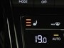 Volkswagen T-Roc Cabrio 1.5 TSI R-Line 150 PK| Trekhaak Afneembaar | LEDER Interieur | Navigatie | Stoelverwarming | Stuurwielverwarming | Dodehoekdetectie | Achteruitrijcamera