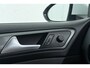 Volkswagen Golf 1.4 TSI Highline Business R-Line | Uitklap Trekhaak | CarPlay | Stoelverwarming | Adap. Cruise |