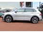 Volkswagen Tiguan 1.4 TSI 4Motion *R-Line* | Trekhaak | Carplay | Adaptive Cruise & Climate Control | Camera | Stoelverwarming | PDC | Navigatie | Privacy | Bluetooth |