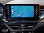 Skoda Kamiq 1.0 TSI Sport Business / 110pk / Panorama dak / Achteruitrij camera / Stoelverwarming /