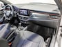 Skoda Kamiq 1.0 TSI Sport Business / 110pk / Panorama dak / Achteruitrij camera / Stoelverwarming /