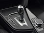 BMW 3-Serie Touring 330i xDrive High Executive / 252PK / AWD / Navigatie / Parkeersensoren Voor & Achter / Elektrische achterklep / Stoelverwarming voor / LMV / Historie aanwezig / 1ste Eigenaar 5 jaar in NL / 1800KG Trekgewicht / BMW Led lampen /