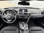 BMW 3-Serie Touring 330i xDrive High Executive / 252PK / AWD / Navigatie / Parkeersensoren Voor & Achter / Elektrische achterklep / Stoelverwarming voor / LMV / Historie aanwezig / 1ste Eigenaar 5 jaar in NL / 1800KG Trekgewicht / BMW Led lampen /