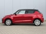 Suzuki Swift 1.2 Select Smart Hybrid / Trekhaak met afneembare kogel 1000kg geremd / Navigatie / Fabrieksgarantie tot 2030 / Airco / Apple carplay/Android Auto / Cruise control adaptief /