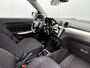 Suzuki Swift 1.2 Select Smart Hybrid / Trekhaak met afneembare kogel 1000kg geremd / Navigatie / Fabrieksgarantie tot 2030 / Airco / Apple carplay/Android Auto / Cruise control adaptief /