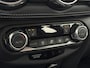 Nissan Juke 1.0 DIG-T N-Design / Leder-stof bekleding / Airco / Stoelverwarming / Cruise control / Apple Carplay/Android Auto / Navigatie /