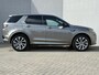 Land Rover Discovery Sport P300e 1.5 R-Dynamic HSE / Dealer Onderhouden / NL auto / Afneembare Trekhaak (1.600KG) / PHEV / AWD / All-Season Banden / Achteruitrijcamera / Adaptieve Cruise Control / MERIDIAN Audio /