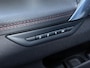 Land Rover Discovery Sport P300e 1.5 R-Dynamic HSE / Dealer Onderhouden / NL auto / Afneembare Trekhaak (1.600KG) / PHEV / AWD / All-Season Banden / Achteruitrijcamera / Adaptieve Cruise Control / MERIDIAN Audio /