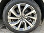 Land Rover Discovery Sport P300e 1.5 R-Dynamic HSE / Dealer Onderhouden / NL auto / Afneembare Trekhaak (1.600KG) / PHEV / AWD / All-Season Banden / Achteruitrijcamera / Adaptieve Cruise Control / MERIDIAN Audio /