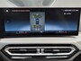 BMW 3-Serie Touring 330e / SOH 95% / Dealer onderhouden / 1.500 kg Elektr. trekhaak / EAER 60 km / Apple Carplay Android Auto / Elektrische achterklep / Cruise control / Keyless start / Climate control / Navigatie / Parkeersensoren voor en achter /