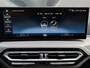 BMW 3-Serie Touring 330e / SOH 95% / Dealer onderhouden / 1.500 kg Elektr. trekhaak / EAER 60 km / Apple Carplay Android Auto / Elektrische achterklep / Cruise control / Keyless start / Climate control / Navigatie / Parkeersensoren voor en achter /