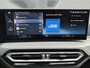 BMW 3-Serie Touring 330e / SOH 95% / Dealer onderhouden / 1.500 kg Elektr. trekhaak / EAER 60 km / Apple Carplay Android Auto / Elektrische achterklep / Cruise control / Keyless start / Climate control / Navigatie / Parkeersensoren voor en achter /