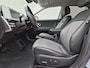 Hyundai Ioniq 5 Connect 77.4 kWh / SOH 100% / Fabrieksgarantie tot 04-2028 / Dealer onderhouden / CCS snelladen / WLTP bereik 507 km bereik stad 710 km / Stuur- Stoel & Achterbank verwarming / Trekgewicht 1600 kg / Achteruitrijcamera / Adaptief cruise control /