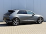Hyundai Ioniq 5 Connect 77.4 kWh / SOH 100% / Fabrieksgarantie tot 04-2028 / Dealer onderhouden / CCS snelladen / WLTP bereik 507 km bereik stad 710 km / Stuur- Stoel & Achterbank verwarming / Trekgewicht 1600 kg / Achteruitrijcamera / Adaptief cruise control /