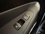Hyundai Santa Fe 1.6 T-GDI PHEV Premium Sky 7p. SOH 100% / Elektrisch glazen panorama-dak / Automaat / All-season banden / Navigatie / Apple Carplay/Android Auto / Stoel verwarming/verkoeling / Airco separaat achter / Achter stoelverwarming / Cruise Control /