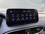 Hyundai Santa Fe 1.6 T-GDI PHEV Premium Sky 7p. SOH 100% / Elektrisch glazen panorama-dak / Automaat / All-season banden / Navigatie / Apple Carplay/Android Auto / Stoel verwarming/verkoeling / Airco separaat achter / Achter stoelverwarming / Cruise Control /