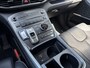 Hyundai Santa Fe 1.6 T-GDI PHEV Premium Sky 7p. SOH 100% / Elektrisch glazen panorama-dak / Automaat / All-season banden / Navigatie / Apple Carplay/Android Auto / Stoel verwarming/verkoeling / Airco separaat achter / Achter stoelverwarming / Cruise Control /