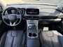 Hyundai Santa Fe 1.6 T-GDI PHEV Premium Sky 7p. SOH 100% / Elektrisch glazen panorama-dak / Automaat / All-season banden / Navigatie / Apple Carplay/Android Auto / Stoel verwarming/verkoeling / Airco separaat achter / Achter stoelverwarming / Cruise Control /