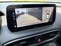 Hyundai Santa Fe 1.6 T-GDI PHEV Premium Sky 7p. SOH 100% / Elektrisch glazen panorama-dak / Automaat / All-season banden / Navigatie / Apple Carplay/Android Auto / Stoel verwarming/verkoeling / Airco separaat achter / Achter stoelverwarming / Cruise Control /