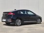 Hyundai Ioniq 1.6 GDi PHEV Comfort / SOH 95.9% / All season banden / Stuur- & Stoelverwarming / Navigatie via Apple Carplay of Android Auto / Achteruitrijcamera / Cruise control / Parkeersensoren achter / Climate control /