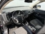 Mitsubishi Outlander 2.4 PHEV Intense+ / Stoel/Stuurverwarming / Climate control / Glazen schuif-/kanteldak / Trekhaak geremd trekgewicht 1500 kg / Navigatie / Bluetooth /