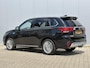 Mitsubishi Outlander 2.4 PHEV Intense+ / Stoel/Stuurverwarming / Climate control / Glazen schuif-/kanteldak / Trekhaak geremd trekgewicht 1500 kg / Navigatie / Bluetooth /