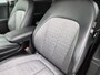 Hyundai Ioniq 5 Connect 77.4 kWh / SOH 100% / Trekgewicht 1600 kg / CCS snelladen / Warmtepomp / Rondomzicht camera / Stuur- Stoel & Achterbank verwarming / Adaptief cruise control / Draadloze telefoon lader / Apple Carplay Android Auto /