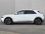 Hyundai Ioniq 5 Connect 77.4 kWh / SOH 100% / Trekgewicht 1600 kg / CCS snelladen / Warmtepomp / Rondomzicht camera / Stuur- Stoel & Achterbank verwarming / Adaptief cruise control / Draadloze telefoon lader / Apple Carplay Android Auto /