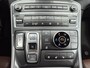 Hyundai Santa Fe 1.6 T-GDI PHEV Premium Sky / SOH 100% / Dealer onderhouden / Glazen schuif- en kanteldak / Head Up Display / Trekgewicht 1350 kg / Elektrische achterklep / Stuur- Stoel & Achterbank verwarming / Rondomzicht camera / Stoelventilatie /