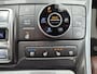 Hyundai Santa Fe 1.6 T-GDI PHEV Premium Sky / SOH 100% / Dealer onderhouden / Glazen schuif- en kanteldak / Head Up Display / Trekgewicht 1350 kg / Elektrische achterklep / Stuur- Stoel & Achterbank verwarming / Rondomzicht camera / Stoelventilatie /