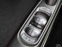 Genesis GV60 Long Range Sport 74 kWh AWD / SOH 98% / Fabrieksgarantie tot 05-2027 / Dealer onderhouden / Trekhaak afneembaar / CCS snelladen / Trekgewicht 1600 kg / Head Up Display  / Panoramadak / Warmtepomp / Stuur- & Stoelverwarming / Rondomzicht camera / Stoelventilatie / Elektrische achterklep /