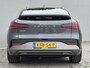 Genesis GV60 Long Range Sport 74 kWh AWD / SOH 98% / Fabrieksgarantie tot 05-2027 / Dealer onderhouden / Trekhaak afneembaar / CCS snelladen / Trekgewicht 1600 kg / Head Up Display  / Panoramadak / Warmtepomp / Stuur- & Stoelverwarming / Rondomzicht camera / Stoelventilatie / Elektrische achterklep /