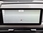 Genesis GV60 Long Range Sport 74 kWh AWD / SOH 98% / Fabrieksgarantie tot 05-2027 / Dealer onderhouden / Trekhaak afneembaar / CCS snelladen / Trekgewicht 1600 kg / Head Up Display  / Panoramadak / Warmtepomp / Stuur- & Stoelverwarming / Rondomzicht camera / Stoelventilatie / Elektrische achterklep /