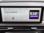 Genesis GV60 Long Range Sport 74 kWh AWD / SOH 98% / Fabrieksgarantie tot 05-2027 / Dealer onderhouden / Trekhaak afneembaar / CCS snelladen / Trekgewicht 1600 kg / Head Up Display  / Panoramadak / Warmtepomp / Stuur- & Stoelverwarming / Rondomzicht camera / Stoelventilatie / Elektrische achterklep /