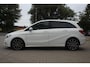 Mercedes-Benz B-klasse 200 Ambition | Dealer onderhouden | Trekhaak | Automaat | Stoelverwarming | Airco | Cruise | PDC | NAP |