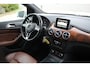 Mercedes-Benz B-klasse 200 Ambition | Dealer onderhouden | Trekhaak | Automaat | Stoelverwarming | Airco | Cruise | PDC | NAP |