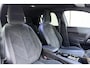 Lancia Ypsilon 1.2 Turbo Hybrid LX Automaat | Camera voor en achter | Climate control | Navigatie via Carplay | Keyless start | Velours bekleding | Lichtmetalen velgen