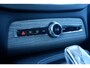 Volvo XC90 T8 AWD Inscription | Adaptieve Cruise Control met Pilot Assist | Parkeerverwarming met timer | Verwarmbare voorstoelen, stuurwiel & zittingen achter | Nappa lederen bekleding met ventilatie | Massagefunctie in de voorstoelen | Elektrisch bedienbare voorstoelen met geheugen | Bowers & Wilkins Premium Audio | Elektrisch bedienbaar glazen panoramisch schuif-/kanteldak | Trekhaak met semi elektrisch inklapbare kogel | Luchtvering met FOUR-C settings | 21 inch Lichtmetalen velgen | 360 graden rondomzicht camera