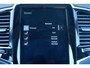Volvo XC90 T8 AWD Inscription | Adaptieve Cruise Control met Pilot Assist | Parkeerverwarming met timer | Verwarmbare voorstoelen, stuurwiel & zittingen achter | Nappa lederen bekleding met ventilatie | Massagefunctie in de voorstoelen | Elektrisch bedienbare voorstoelen met geheugen | Bowers & Wilkins Premium Audio | Elektrisch bedienbaar glazen panoramisch schuif-/kanteldak | Trekhaak met semi elektrisch inklapbare kogel | Luchtvering met FOUR-C settings | 21 inch Lichtmetalen velgen | 360 graden rondomzicht camera