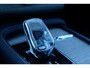 Volvo XC90 T8 AWD Inscription | Adaptieve Cruise Control met Pilot Assist | Parkeerverwarming met timer | Verwarmbare voorstoelen, stuurwiel & zittingen achter | Nappa lederen bekleding met ventilatie | Massagefunctie in de voorstoelen | Elektrisch bedienbare voorstoelen met geheugen | Bowers & Wilkins Premium Audio | Elektrisch bedienbaar glazen panoramisch schuif-/kanteldak | Trekhaak met semi elektrisch inklapbare kogel | Luchtvering met FOUR-C settings | 21 inch Lichtmetalen velgen | 360 graden rondomzicht camera