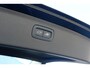 Volvo XC90 T8 AWD Inscription | Adaptieve Cruise Control met Pilot Assist | Parkeerverwarming met timer | Verwarmbare voorstoelen, stuurwiel & zittingen achter | Nappa lederen bekleding met ventilatie | Massagefunctie in de voorstoelen | Elektrisch bedienbare voorstoelen met geheugen | Bowers & Wilkins Premium Audio | Elektrisch bedienbaar glazen panoramisch schuif-/kanteldak | Trekhaak met semi elektrisch inklapbare kogel | Luchtvering met FOUR-C settings | 21 inch Lichtmetalen velgen | 360 graden rondomzicht camera