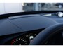 Volvo XC90 T8 AWD Inscription | Adaptieve Cruise Control met Pilot Assist | Parkeerverwarming met timer | Verwarmbare voorstoelen, stuurwiel & zittingen achter | Nappa lederen bekleding met ventilatie | Massagefunctie in de voorstoelen | Elektrisch bedienbare voorstoelen met geheugen | Bowers & Wilkins Premium Audio | Elektrisch bedienbaar glazen panoramisch schuif-/kanteldak | Trekhaak met semi elektrisch inklapbare kogel | Luchtvering met FOUR-C settings | 21 inch Lichtmetalen velgen | 360 graden rondomzicht camera