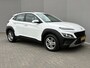 Hyundai Kona 1.0 T-GDI Comfort / Navigatie d.m.v. Apple carplay/Android auto / Achteruitrijcamera / Cruise control / Bluetooth / Stoel-/Stuurverwarming / | Achteruitrijcamera | Apple Carplay/Android Auto | Cruise control