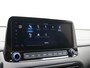 Hyundai Kona 1.6 GDI HEV Premium/ Trekhaak / Lederen bekleding / 1ste Eigenaar / Dealer onderhouden / Adaptieve Cruise Control / | Achteruitrijcamera | Apple Carplay/Android Auto|telefoonintegratie premium | Grootlichtassistent