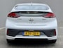 Hyundai Ioniq 1.6 GDi Comfort - Plus / Dealer Onderhouden / Stuur- & Stoelverwarming / Navigatie via Apple Carplay of Android Auto / Achteruitrijcamera / Cruise control / Parkeersensoren achter / Climate control / / Dealer Onderhouden / Stuur- & Stoelverwarming / Navigatie via Apple Carplay of Android Auto / Achteruitrijcamera / Cruise control / Parkeersensoren achter / Climate control /
