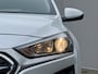 Hyundai Ioniq 1.6 GDi Comfort - Plus / Dealer Onderhouden / Stuur- & Stoelverwarming / Navigatie via Apple Carplay of Android Auto / Achteruitrijcamera / Cruise control / Parkeersensoren achter / Climate control / / Dealer Onderhouden / Stuur- & Stoelverwarming / Navigatie via Apple Carplay of Android Auto / Achteruitrijcamera / Cruise control / Parkeersensoren achter / Climate control /