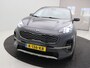 Kia Sportage 1.6 T-GDI GT-Line / Dealer Onderhouden / 7 Jaar Garantie / GT-Line / Camera / Stoel en Stuurverwarming / Panoramadak / Cruise Control / 1600Kg Trekgewicht / Trekhaak / | Achterbank verwarmd | Achteruitrijcamera | Elektrisch glazen panorama-dak