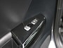 Kia Sportage 1.6 T-GDI GT-Line / Dealer Onderhouden / 7 Jaar Garantie / GT-Line / Camera / Stoel en Stuurverwarming / Panoramadak / Cruise Control / 1600Kg Trekgewicht / Trekhaak / | Achterbank verwarmd | Achteruitrijcamera | Elektrisch glazen panorama-dak
