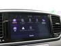 Kia Sportage 1.6 T-GDI GT-Line / Dealer Onderhouden / 7 Jaar Garantie / GT-Line / Camera / Stoel en Stuurverwarming / Panoramadak / Cruise Control / 1600Kg Trekgewicht / Trekhaak / | Achterbank verwarmd | Achteruitrijcamera | Elektrisch glazen panorama-dak