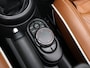 MINI Cooper S Cabrio 2.0 Chili Serious Business / Navigatie / Parkeersensoren voor en achter / Historie digitaal aanwezig / Stoelverwarming voor / Airco Climat Control / LMV / Elektrisch Cabriodak / Lederen bekleding /